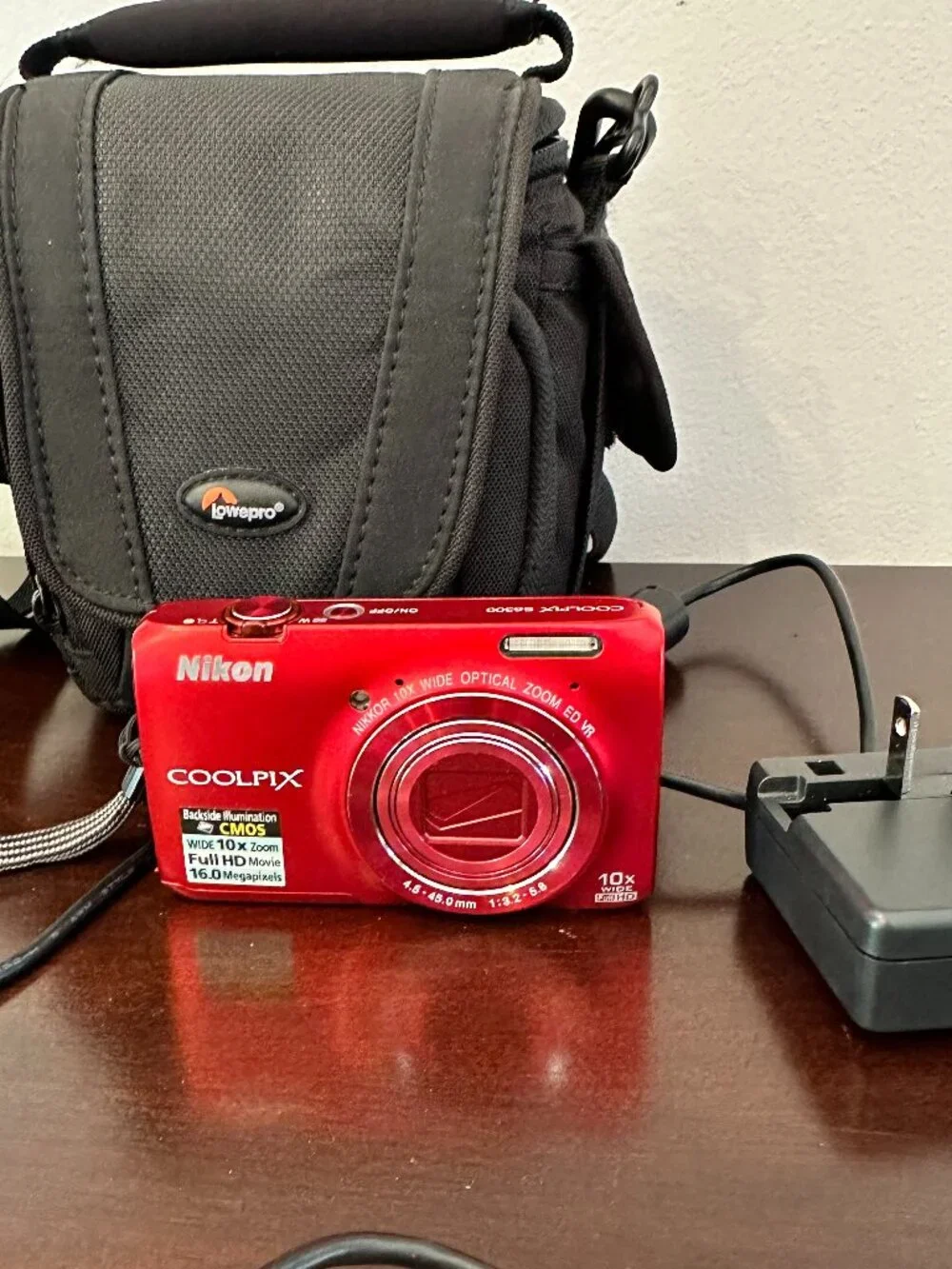 Nikon COOLPIX S6300 Digital Camera 16.0MP 10X Optical Zoom Red 90%